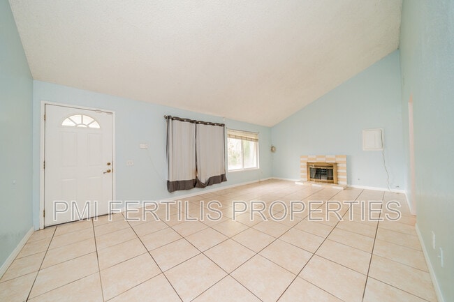 Building Photo - 1506 Webster St