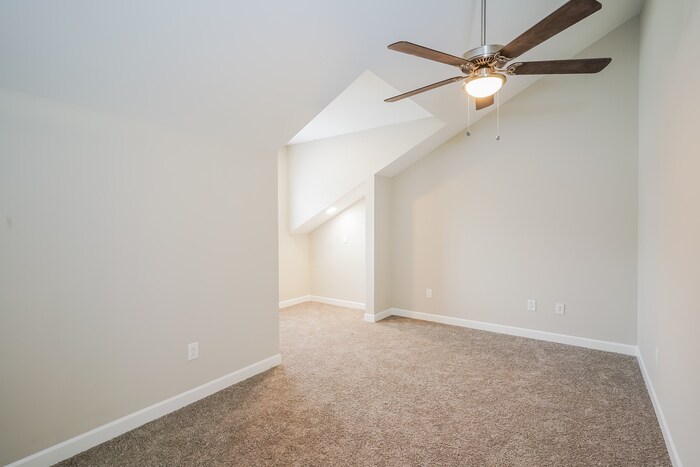 Building Photo - 506 Highland Ct