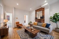 Building Photo - 93 43rd St