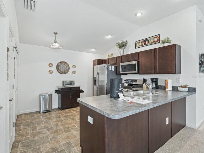 Building Photo - 1657 McDonald Ct