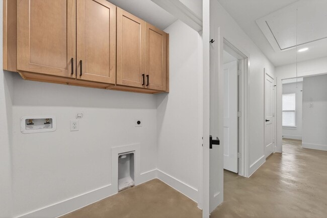 Building Photo - Brand-New Duplex Living in the Heart of Greenville – Modern Finishes & Private Driveways