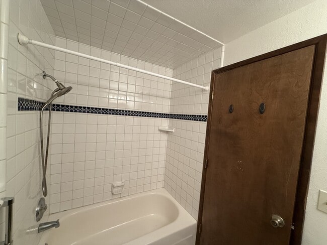 Building Photo - 2134 NW Watters St