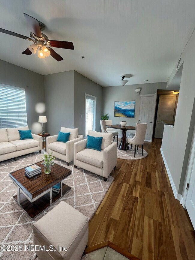 Building Photo - 2200 Marsh Hawk Ln