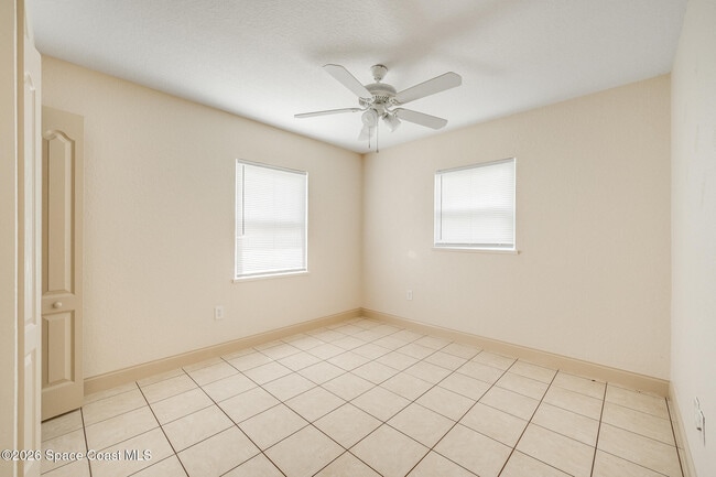 Building Photo - 2512 Sarno Rd