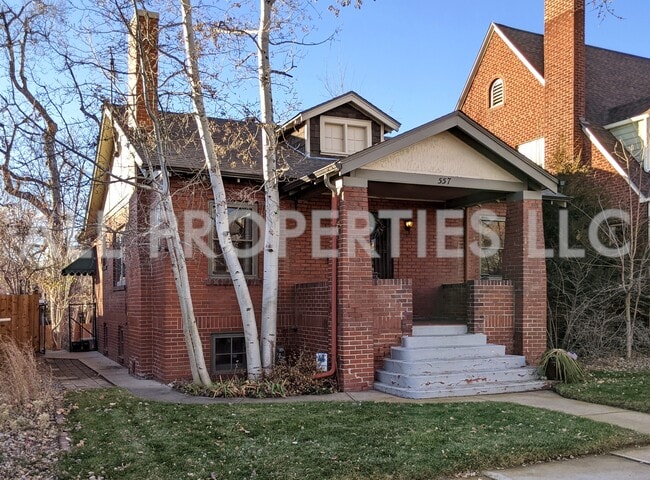 Building Photo - 557 S Race St