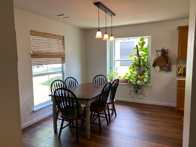 Building Photo - 244 Sampson