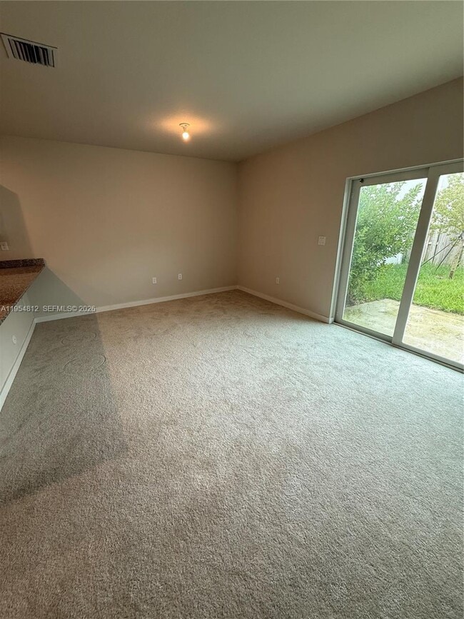 Building Photo - 585 NW 11th St