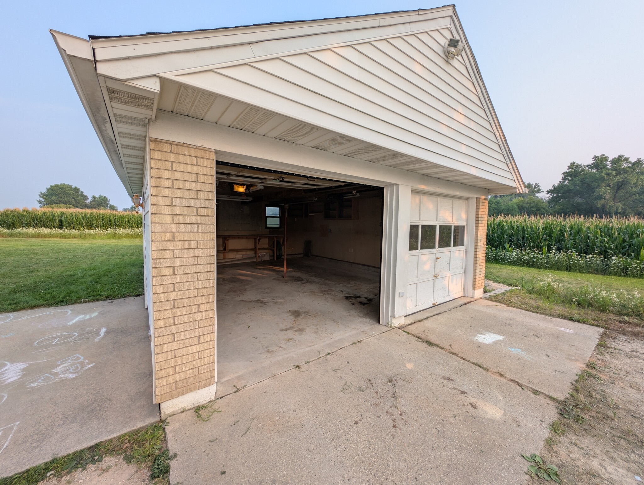 Building Photo - 2989 Monroe Rd