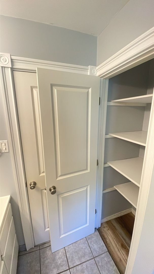 Building Photo - 3 BD 2 BA Home in the Bayou View School District of Gulfport includes LAWN CARE