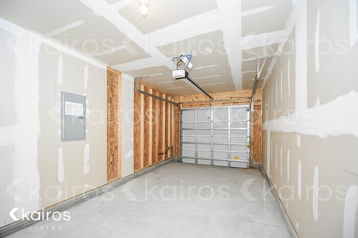 Building Photo - 1021 Aunt Prissey Ct