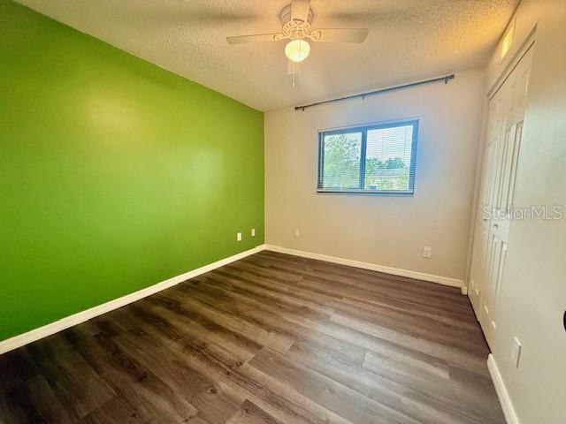 Building Photo - 1819 Oak St