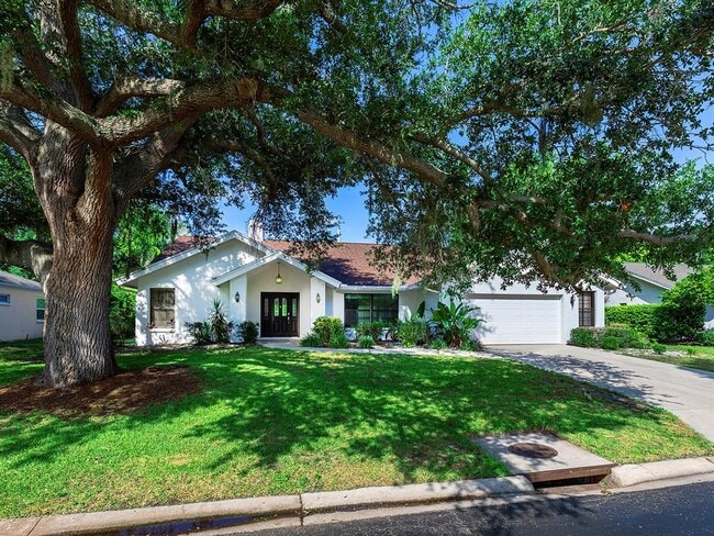 Building Photo - 1756 Cottonwood Trail