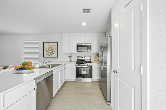 Building Photo - 3033 Dawn Sound Dr