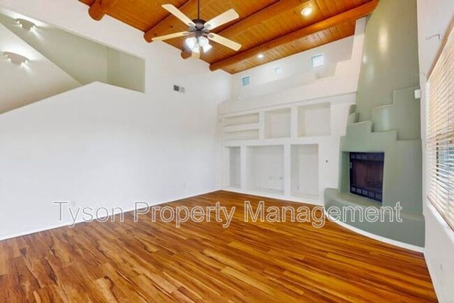 Building Photo - 10909 Pasquale Dr NW