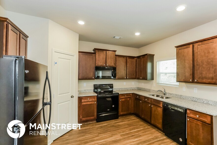 Building Photo - 35 Tamalynn Trl