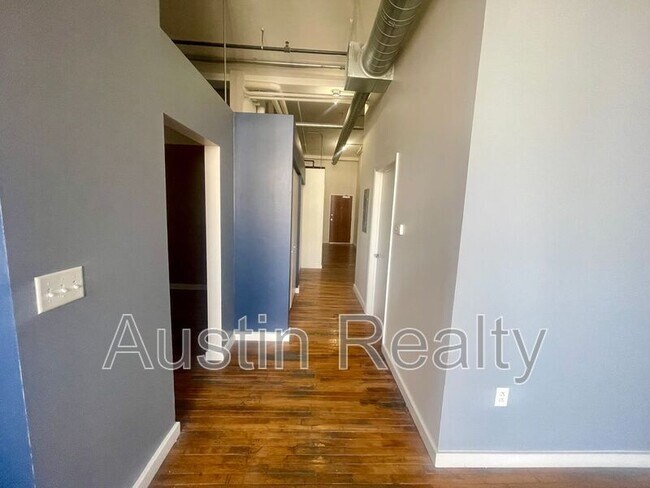 Building Photo - 1520 Washington Ave