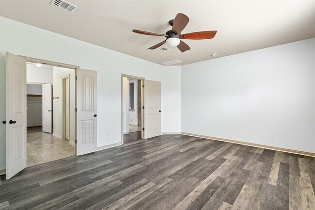 Building Photo - 2409 Pauma Valley Way