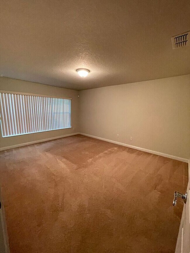 Building Photo - Capri Villa in Village Walk-11831 Iselle D...