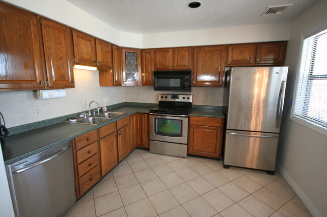 Building Photo - 2 bedroom condo in Osage Beach