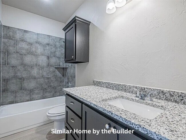 Building Photo - Charming 2-Bed, 2-Bath Home for Rent in Shawnee