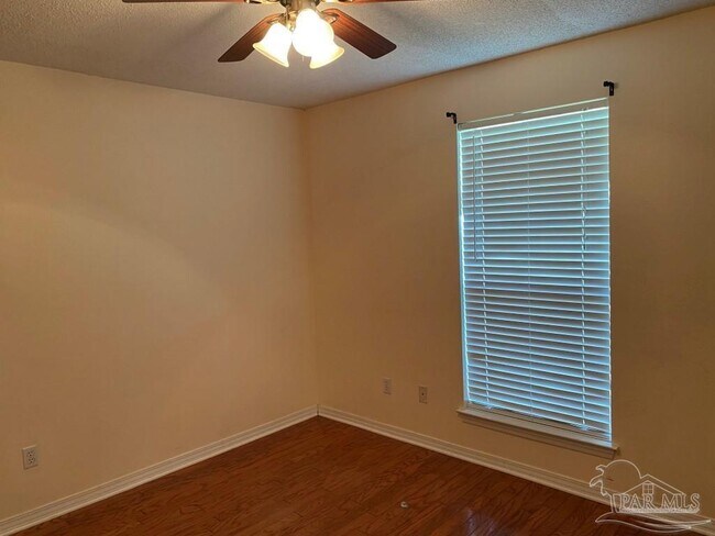 Building Photo - 3316 Joanna Dr