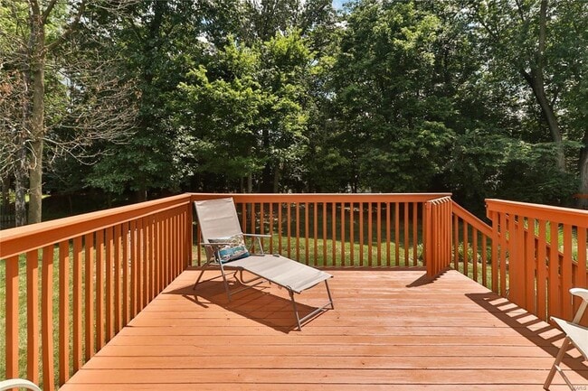 Building Photo - 1106 Illini Dr