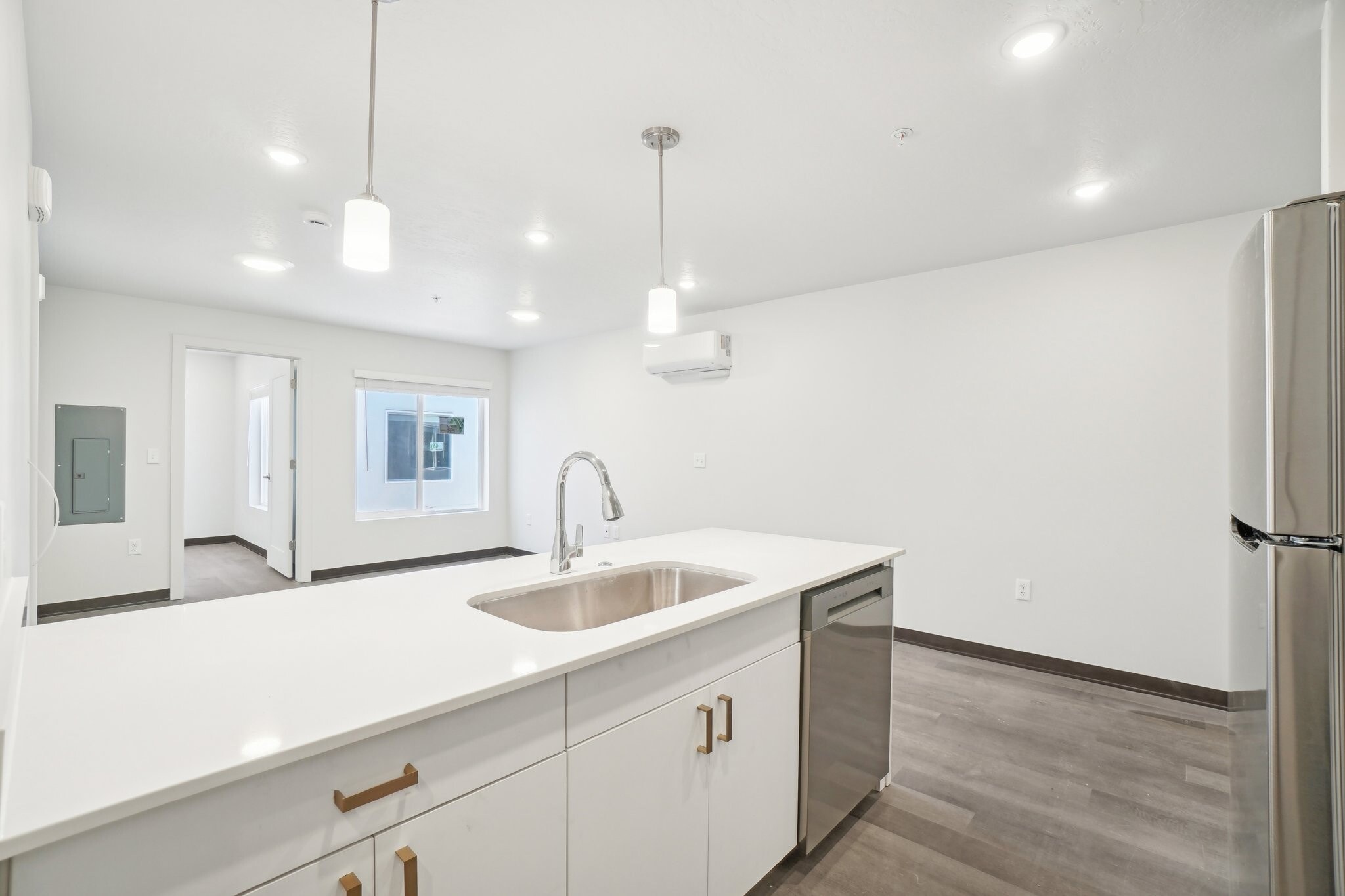 Building Photo - 1326 S 500 E