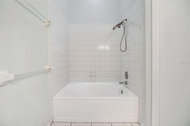 Building Photo - 2248 Lake Woodberry Cir