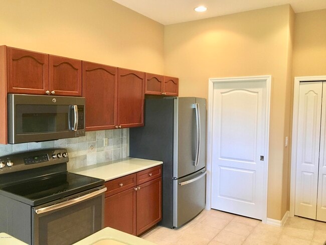 Building Photo - 2254 Brightwood Cir