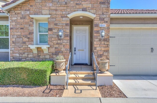 Building Photo - Spacious 3-Bedroom Home with a Backyard in Harlan Ranch Community!
