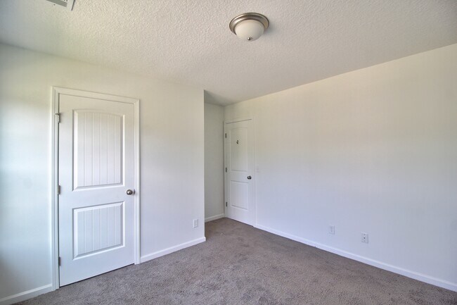 Building Photo - 171 Brightleaf Cir
