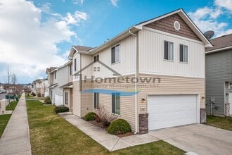 Building Photo - Townhouse Style Home with 3 Bedrooms, 2.5 Bathrooms, and a 2-Car Attached Garage Available in Coe...