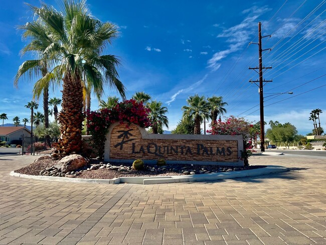 Building Photo - AVAILABLE NOW!!  BEAUTIFUL 2-Bedroom 3 -bathroom Condo in La Quint Palms! MOVE IN SPECIAL 50% OFF...