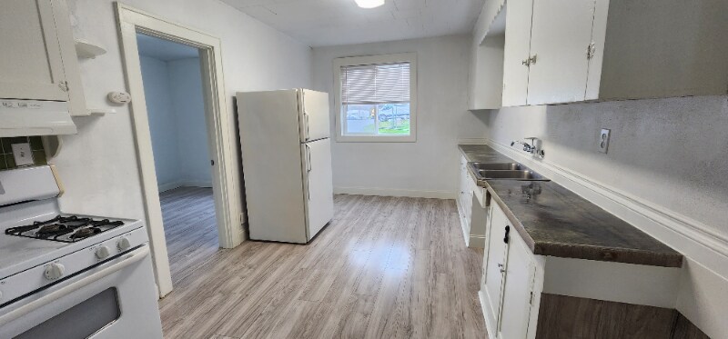 Building Photo - 511 Tyler St