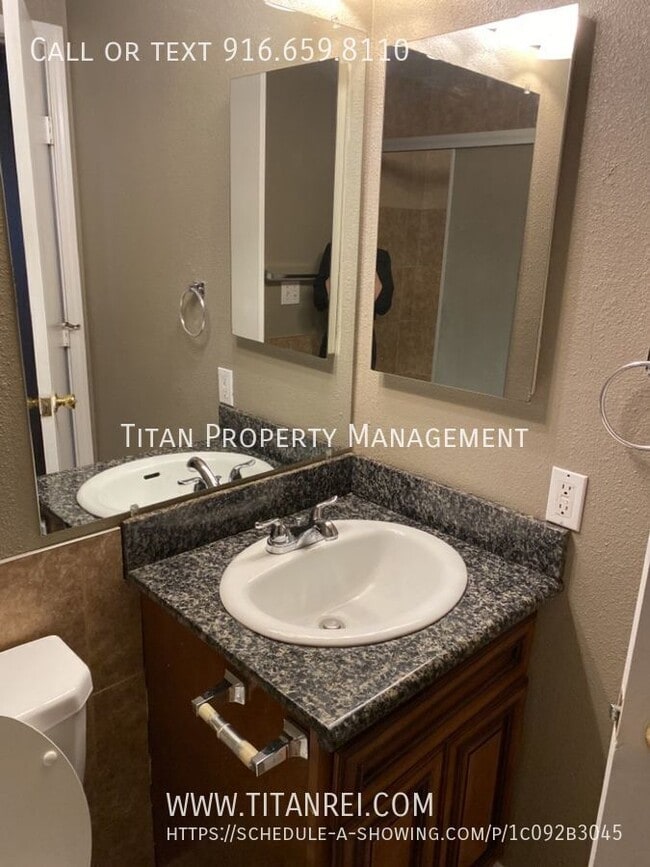 Building Photo - 5178 Karm Way