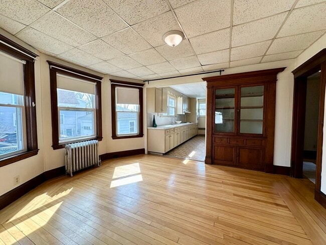 Building Photo - 58 Franklin St