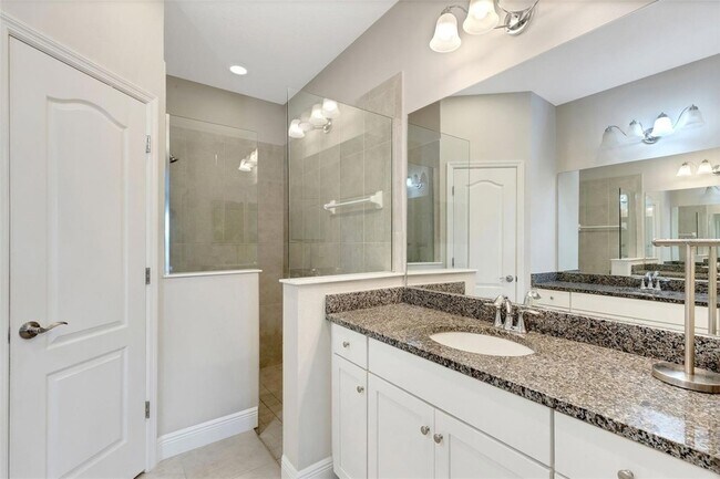 Building Photo - 6343 Positano Ct