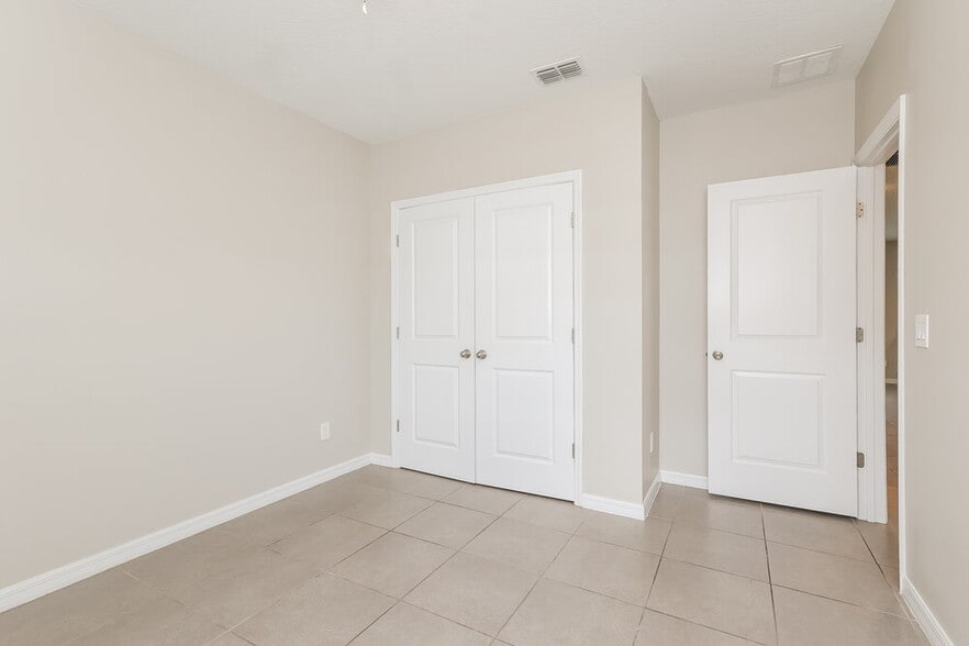 Building Photo - 41 Coventry Ct