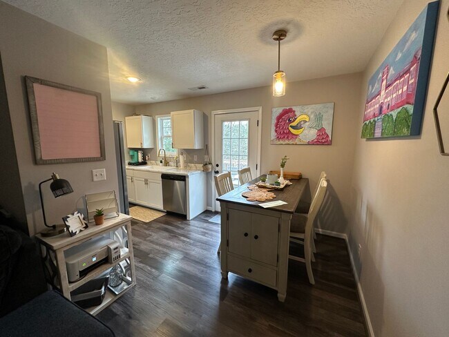 Building Photo - Jacksonville Rental!