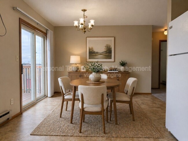 Building Photo - 1003 19th St SW