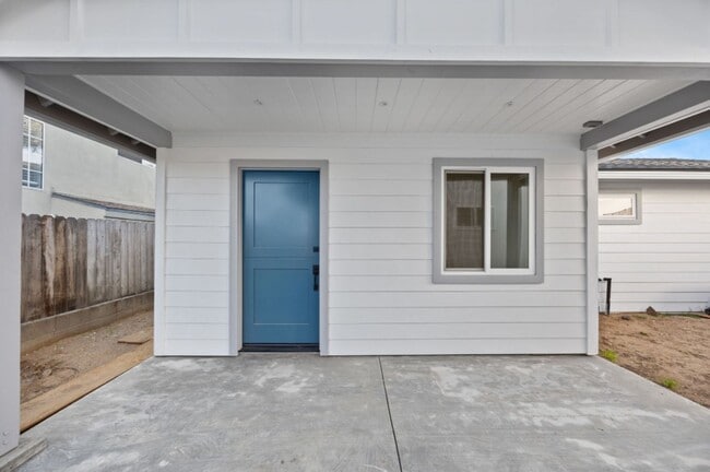 Building Photo - 1 Bedroom 1 bath Brand New Cottage $3,950 ...