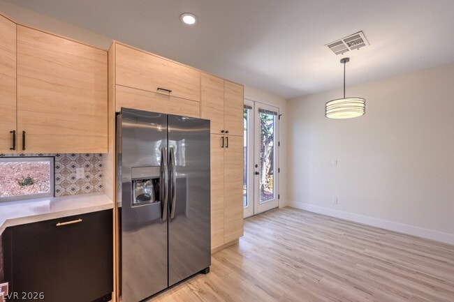 Building Photo - 2609 Country Mile Dr