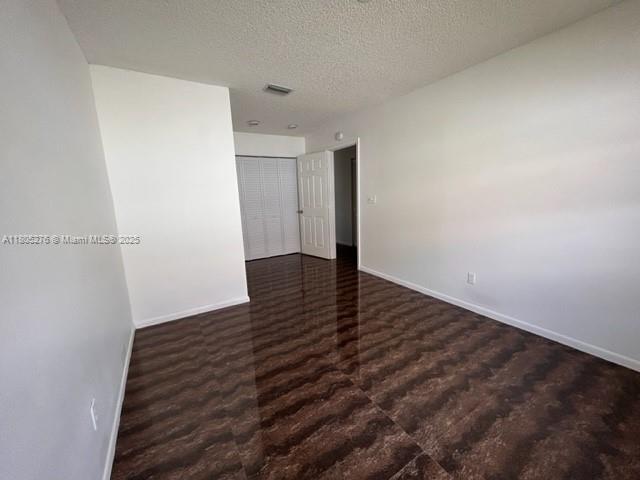 Building Photo - 104 Executive Cir
