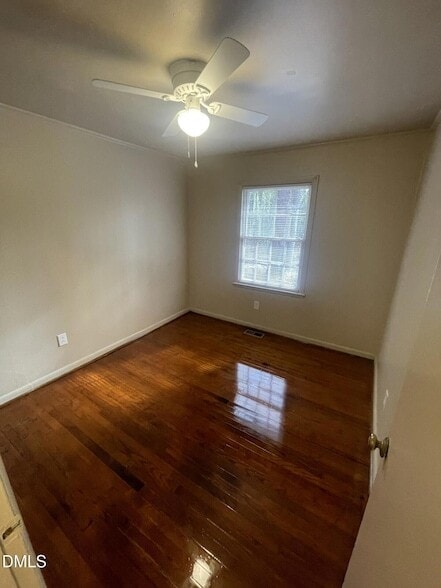 Building Photo - 429 Rose Ln