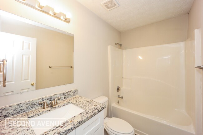 Building Photo - 6614 Rebecca Lou Ln