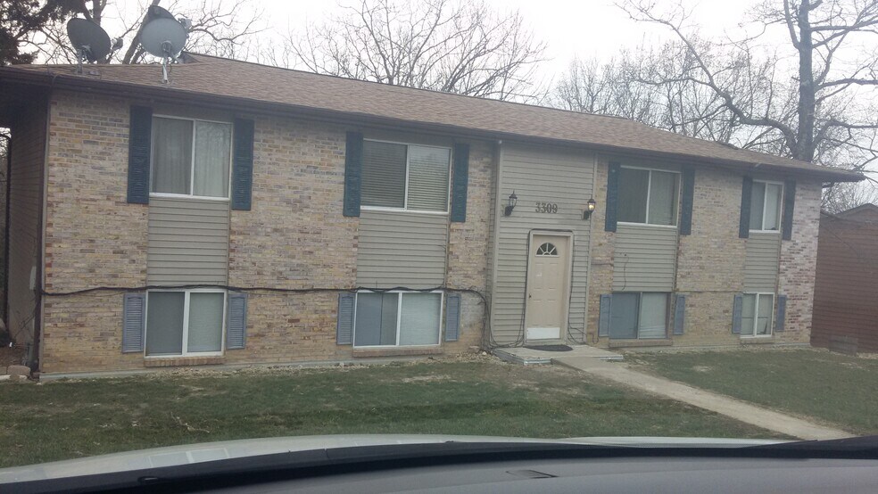 Building Photo - 3309 Cassidy Rd