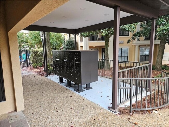 Building Photo - 3777 Peachtree Rd NE