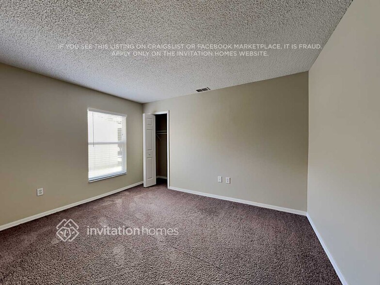 Building Photo - 110 China Berry Cir