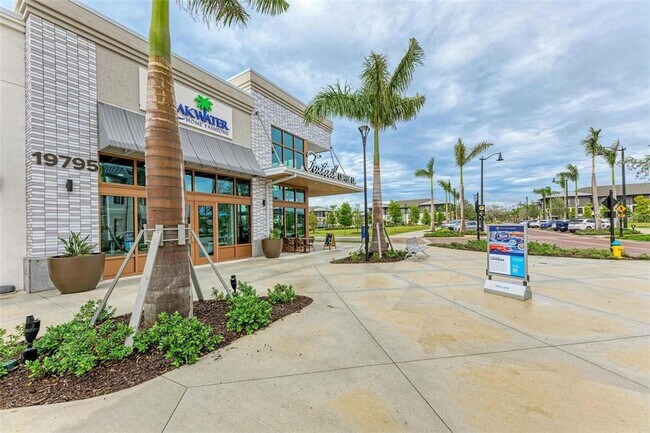 Building Photo - 2680 Averland Lp
