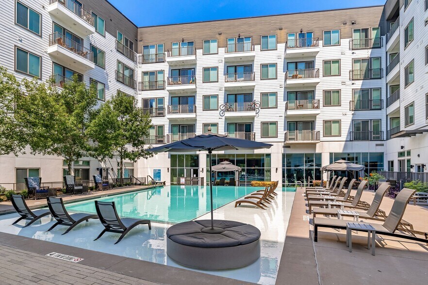 Marq on 6701 Rd Austin TX 78757 Apartment Finder